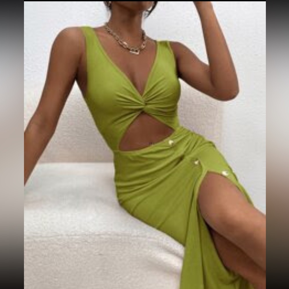 Green Ribbed Midi Dress
